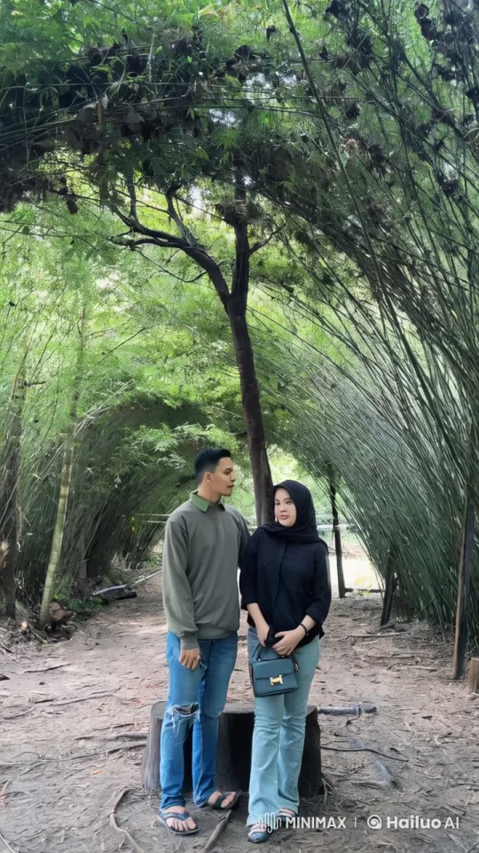Kung Fu Duel in a Lush Bamboo Forest – AI Generated Video | Hailuo AI
