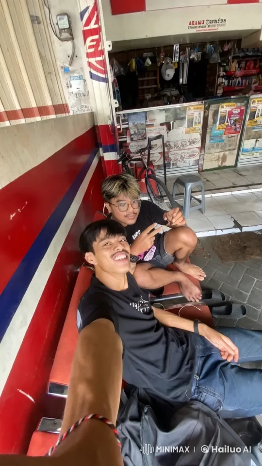 Friends Train in Kungfu with Shop Background – AI Generated Video | Hailuo AI
