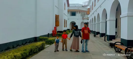 Family Practices Kung Fu in Historic Corridor – AI Generated Video | Hailuo AI