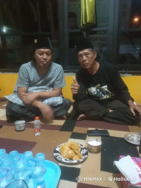 Two Men Enjoying a Meal Together – AI Generated Video | Hailuo AI