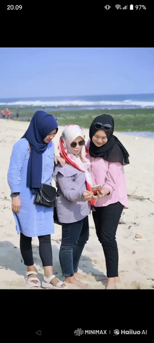 Beach Kungfu Display: Women's Martial Arts on Sandy Shore – AI Generated Video | Hailuo AI