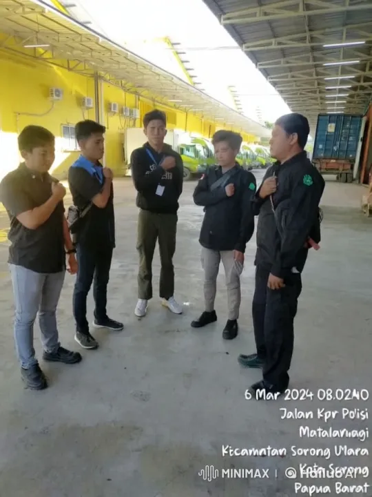 Kungfu Display in Industrial Warehouse Setting – AI Generated Video | Hailuo AI