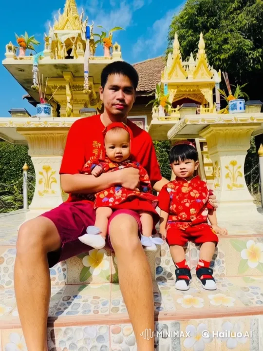 Family Enjoying Serenity in Front of Golden Shrine – AI Generated Video | Hailuo AI