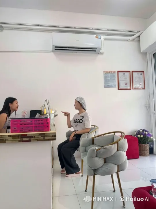 Women Practice Martial Arts in Modern Office Setting – AI Generated Video | Hailuo AI