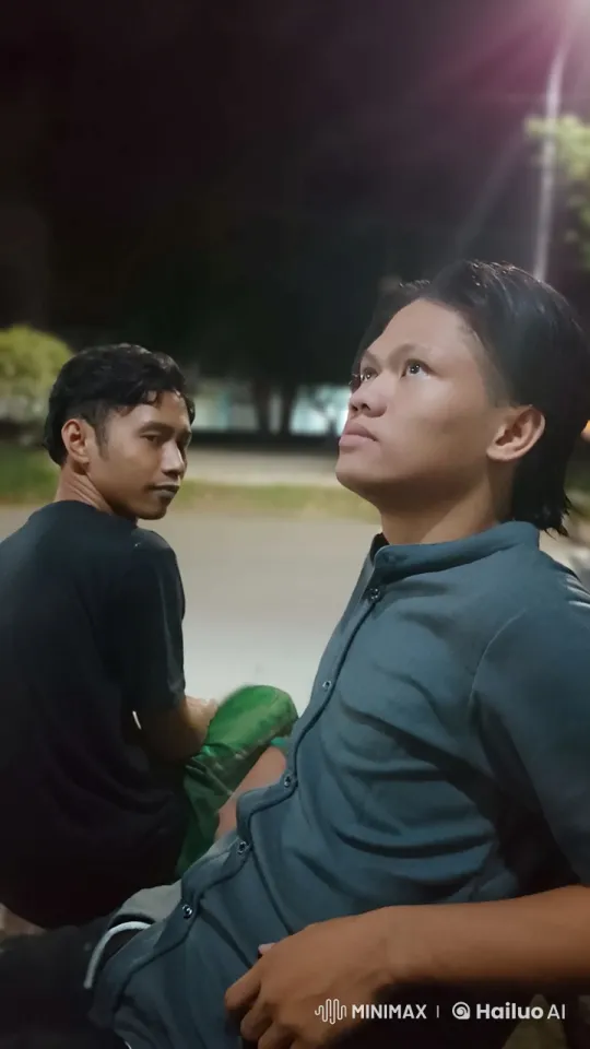 EVENING KUNGFU DUEL: WING CHUN IN ACTION – AI Generated Video | Hailuo AI