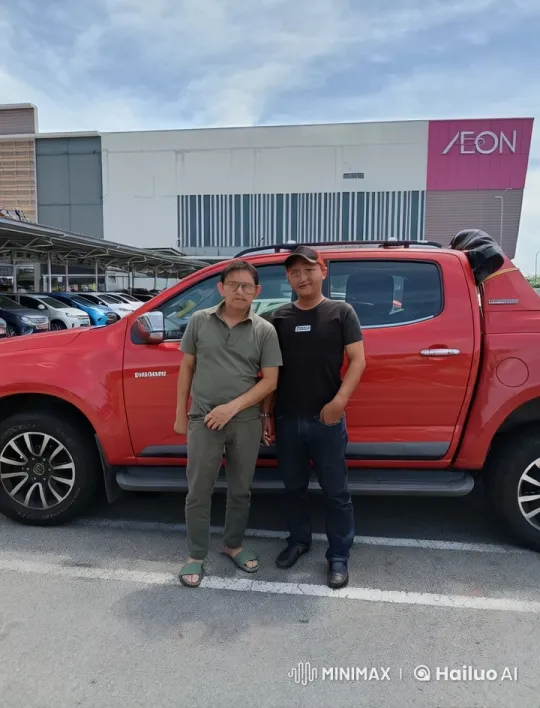 Kungfu Sparring Between Two Men in Parking Lot – AI Generated Video | Hailuo AI