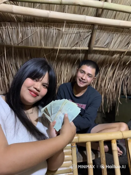 Woman Showcases Wealth and Muay Thai Skills – AI Generated Video | Hailuo AI