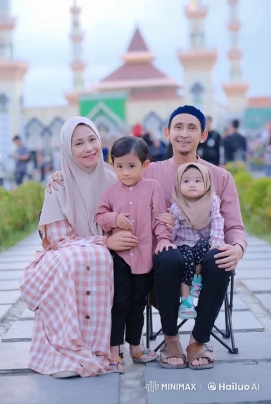 Family Harmony in Checkered Outfits at Outdoor Gathering – AI Generated Video | Hailuo AI