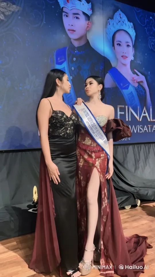 Elegant Women's Kungfu Showdown at Pageant – AI Generated Video | Hailuo AI