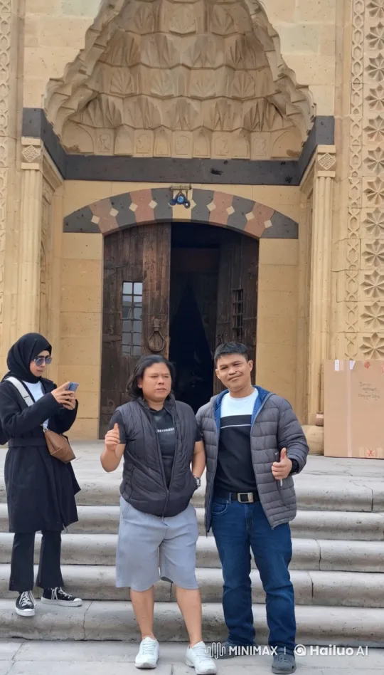 Traditional Chinese Architecture Backdrop for Kungfu Showdown – AI Generated Video | Hailuo AI