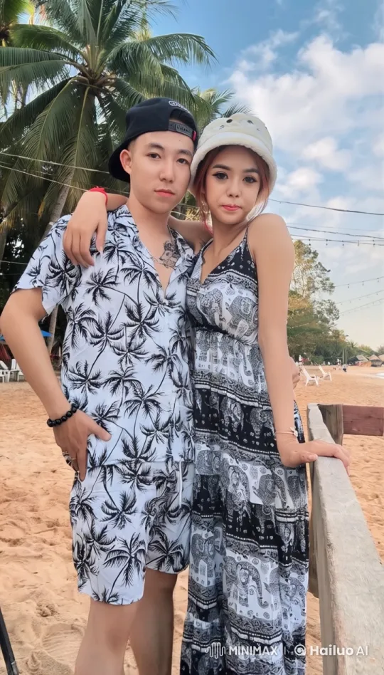 Young Couple Enjoying a Tropical Beach Day – AI Generated Video | Hailuo AI