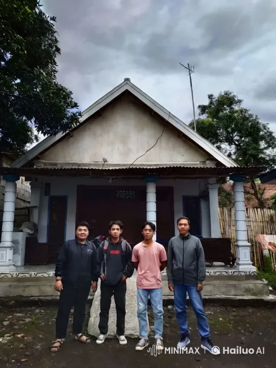 Young Men Display Kungfu Skills in Traditional House Setting – AI Generated Video | Hailuo AI