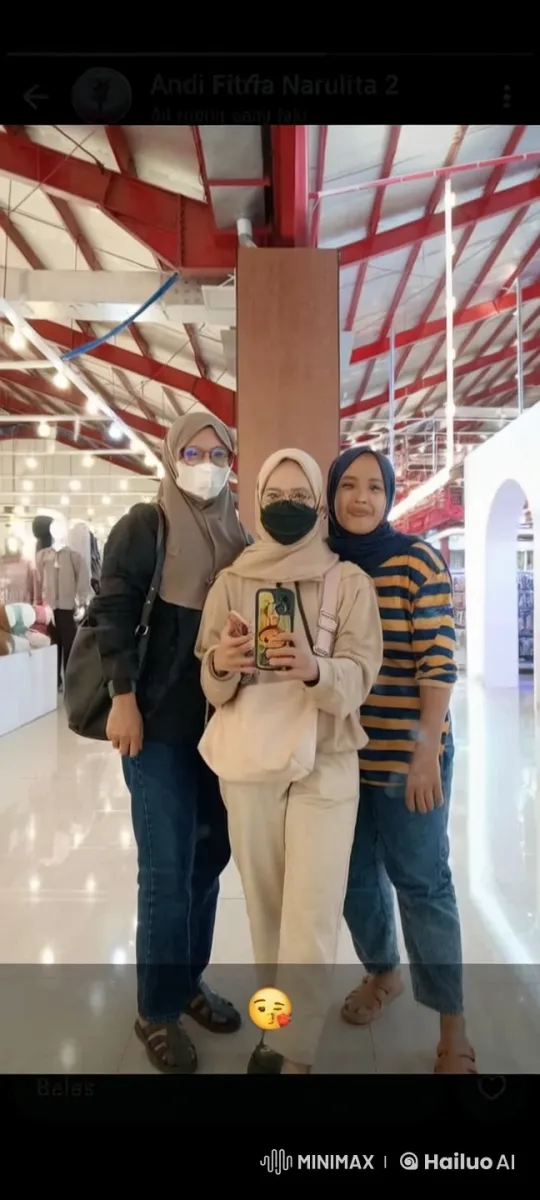 Friends Enjoy Playful Kungfu Stance and Laughter Indoors – AI Generated Video | Hailuo AI