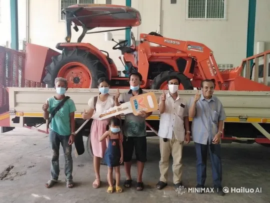 Kung Fu Practitioners Showcase Skills on Moving Truck – AI Generated Video | Hailuo AI