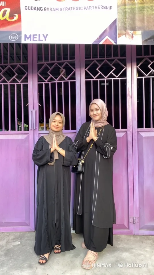Women Perform Synchronized Kung Fu Routine – AI Generated Video | Hailuo AI