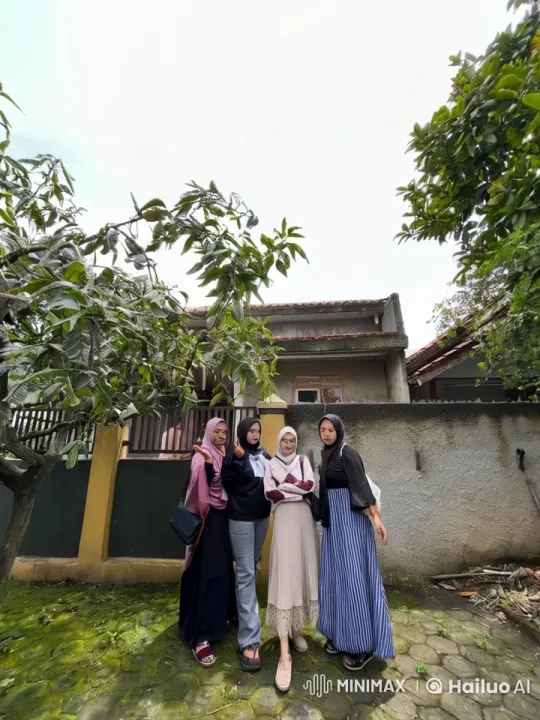 Four Hijabi Women Practice Kungfu in Outdoor Setting – AI Generated Video | Hailuo AI