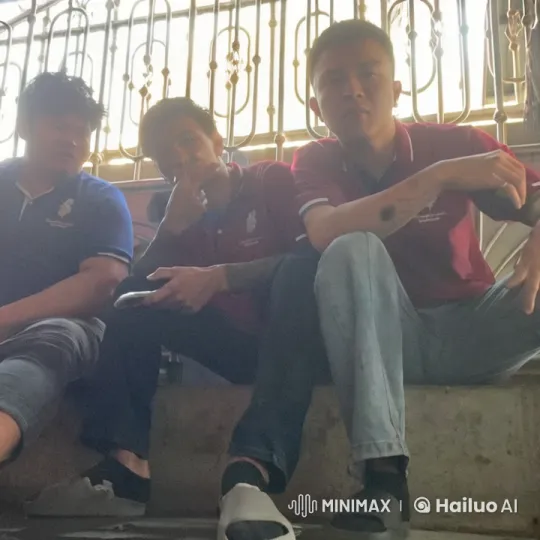 Martial Arts Showdown Among Three Men – AI Generated Video | Hailuo AI