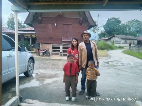 Family's Magical Aerial Fight in Front of House – AI Generated Video | Hailuo AI