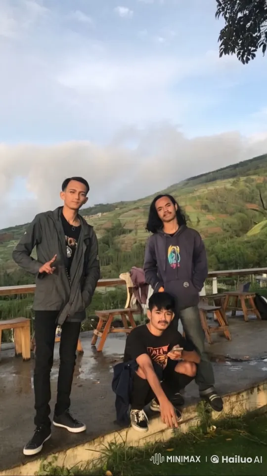 Outdoor Kungfu Practice with Rural Background – AI Generated Video | Hailuo AI