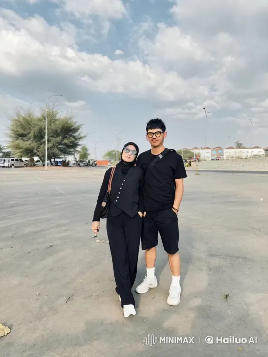 Couple Performs Impressive Kungfu Display – AI Generated Video | Hailuo AI