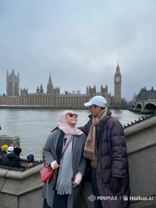 Chinese Martial Arts Display by London's River – AI Generated Video | Hailuo AI
