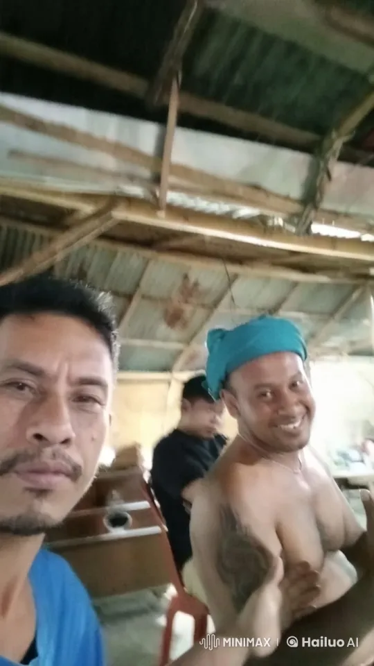 Traditional Kung Fu Fight in Rustic Dojo Setting – AI Generated Video | Hailuo AI