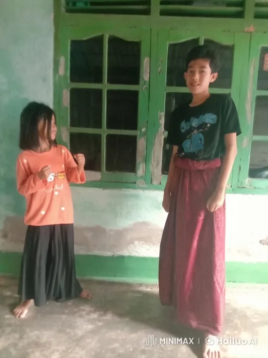 Indoor Kungfu Sparring Session with Aggressive Boy and Defensive Girl – AI Generated Video | Hailuo AI