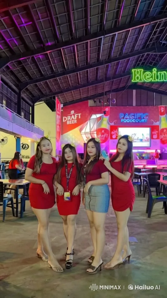 Women's Kungfu Fight in Vibrant Indoor Venue – AI Generated Video | Hailuo AI