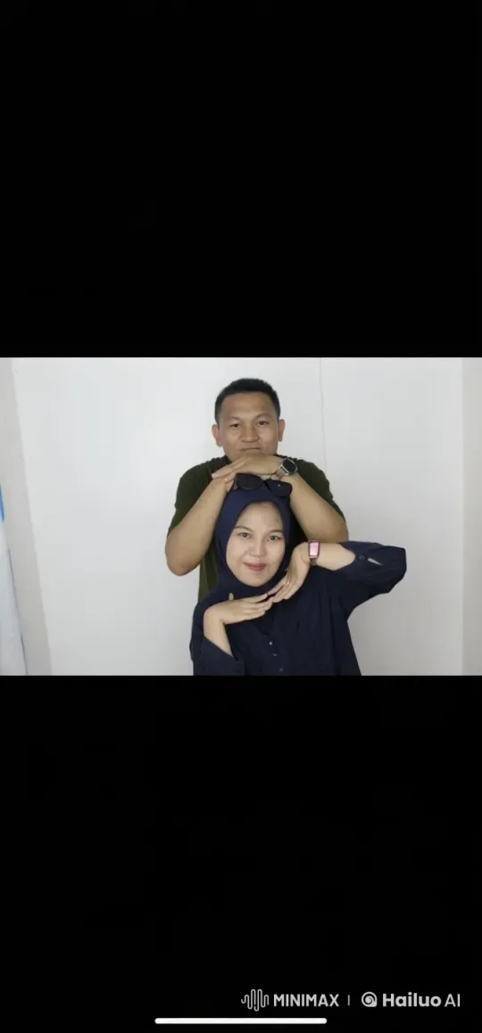 Indoor Kung Fu Practice with Wing Chun Stances – AI Generated Video | Hailuo AI