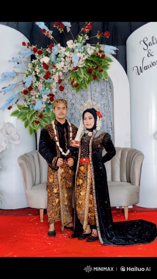 Couple Showcases Elegant Kung Fu in Ornate Setting – AI Generated Video | Hailuo AI