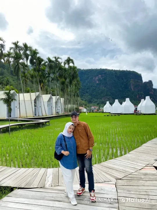 Kungfu Practitioners Gracefully Perform in Serene Rice Field Setting – AI Generated Video | Hailuo AI