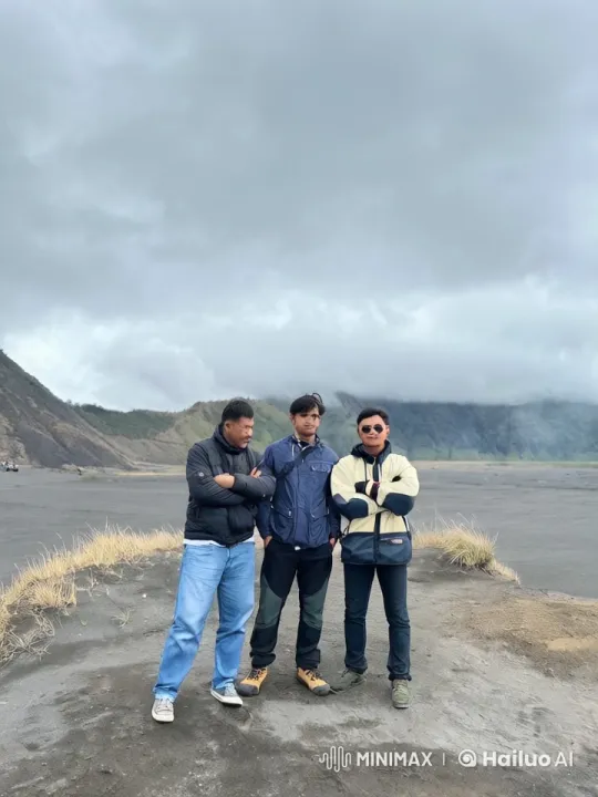 Kungfu Practitioners Display Mastery in Mountainous Setting – AI Generated Video | Hailuo AI