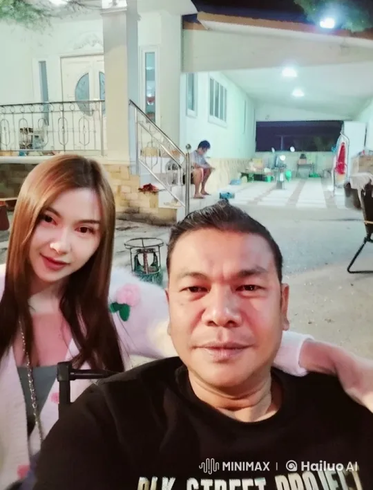 Dynamic Evening Kung Fu Fight in Front of a House – AI Generated Video | Hailuo AI