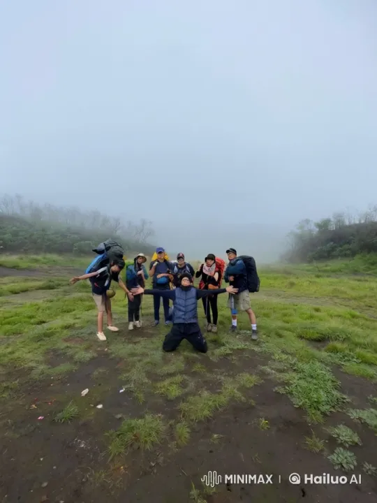 Hikers Showcase Martial Arts on Misty Mountain Plateau – AI Generated Video | Hailuo AI