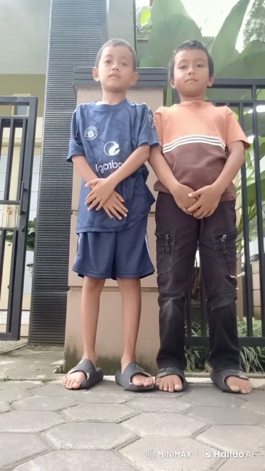 Boys Practice Playful Kungfu in Residential Setting – AI Generated Video | Hailuo AI