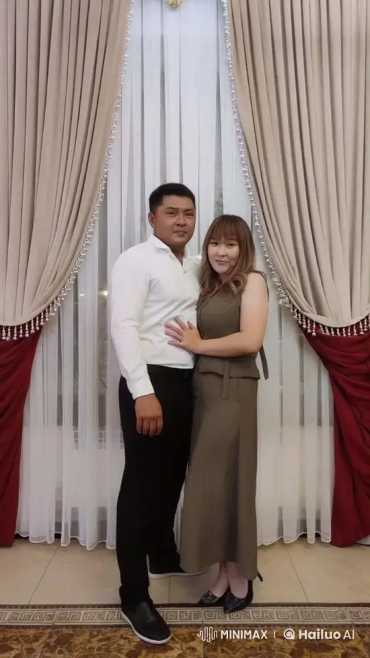 Formal Attire Kungfu Fight Against Elegant Backdrop – AI Generated Video | Hailuo AI