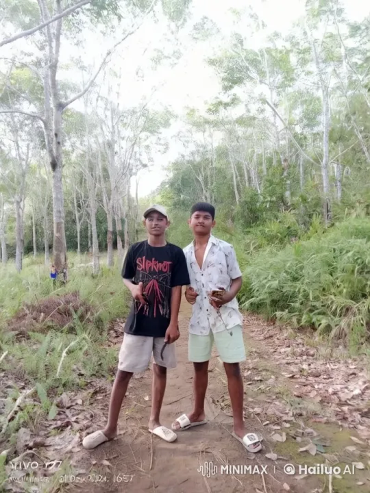 Boys Engage in Energetic Kung Fu Battle in Forest – AI Generated Video | Hailuo AI