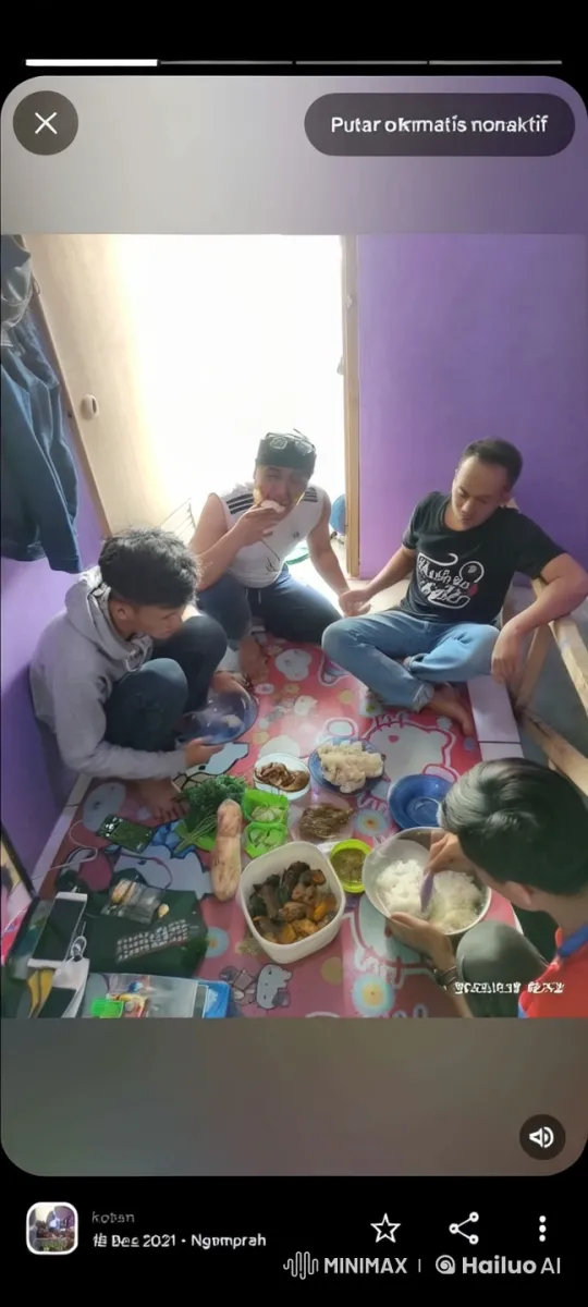 Friends Share Meal and Playful Kungfu Fight in Small Room – AI Generated Video | Hailuo AI