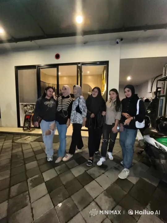 Nighttime Kung Fu Display by Friends in Front of Modern Building – AI Generated Video | Hailuo AI