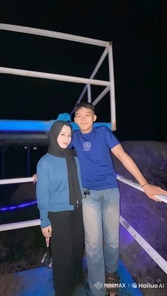 Nighttime Kung Fu Display on Blue-Lit Platform – AI Generated Video | Hailuo AI