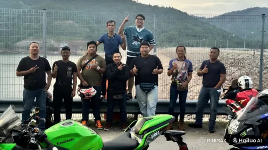 Chinese Martial Artists Showcase Skills in Mountainous Landscape – AI Generated Video | Hailuo AI