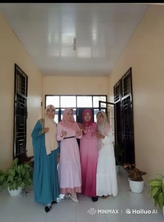 Women Express Anger Over Unpaid Work in Hallway – AI Generated Video | Hailuo AI