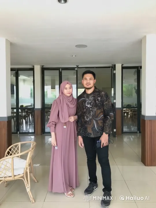 Woman in Hijab Demonstrates Kung Fu in Modern Setting – AI Generated Video | Hailuo AI
