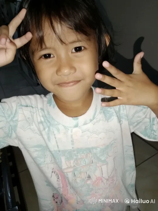 Child Enthusiastically Shows Off Kung Fu Skills – AI Generated Video | Hailuo AI