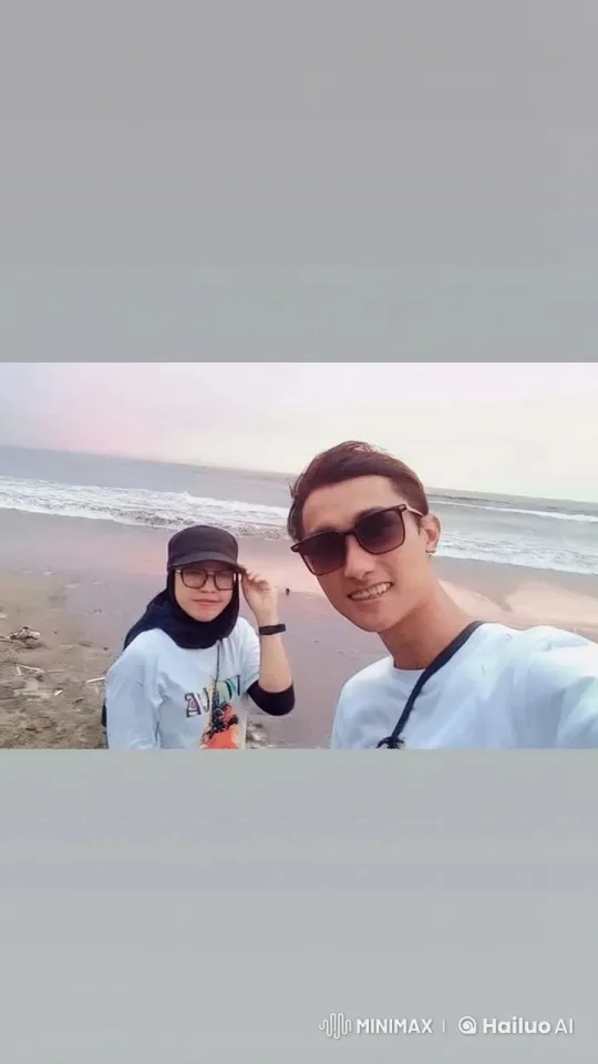 Kung Fu Display on Serene Beach – AI Generated Video | Hailuo AI