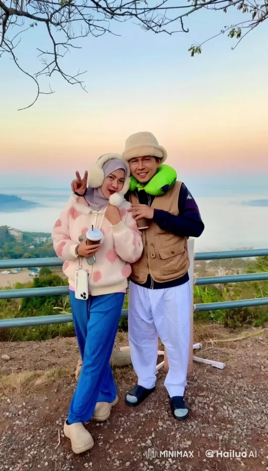 Couple Showcases Martial Arts in Scenic Misty Valley – AI Generated Video | Hailuo AI