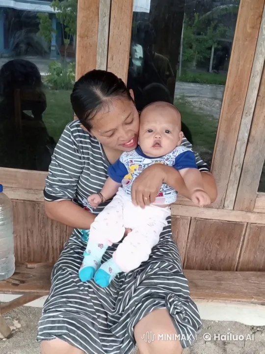 Mother and Baby Mimic Kungfu Moves Outdoors – AI Generated Video | Hailuo AI