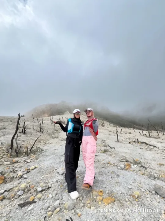 Dynamic Kung Fu Performance in Rocky Landscape – AI Generated Video | Hailuo AI