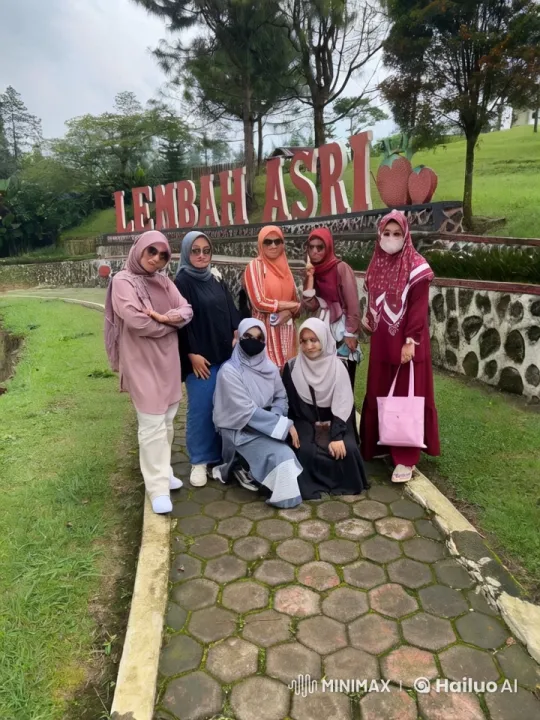 Colorful Hijabs: Women Practicing Kungfu in Lembah Asri Park – AI Generated Video | Hailuo AI