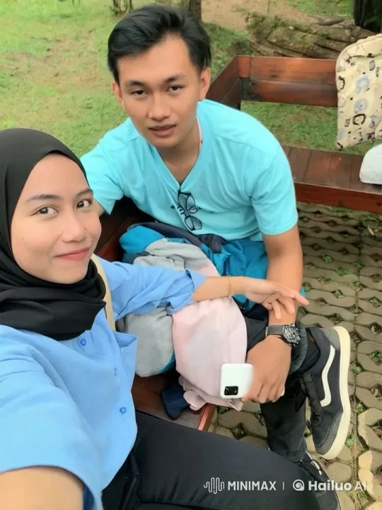Outdoor Kung Fu Spar Between Two Martial Artists – AI Generated Video | Hailuo AI